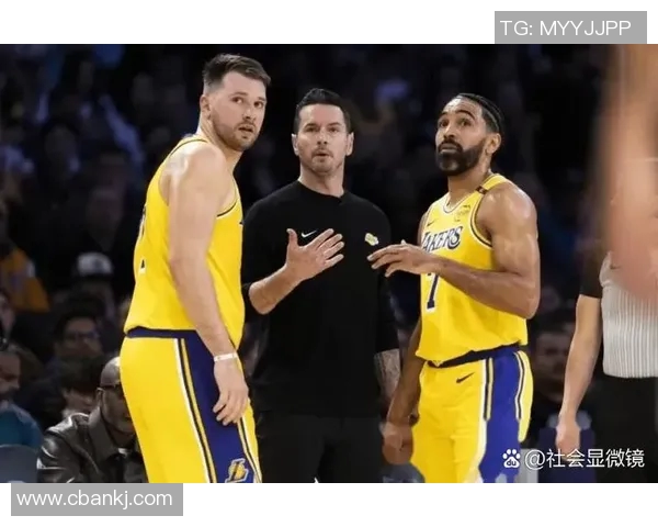 湖人三分火热：东契奇5中4、范德比尔特与文森特6中5