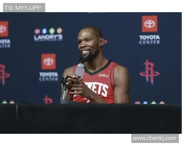 凯文·杜兰特：火箭队需向德克萨斯人队学习