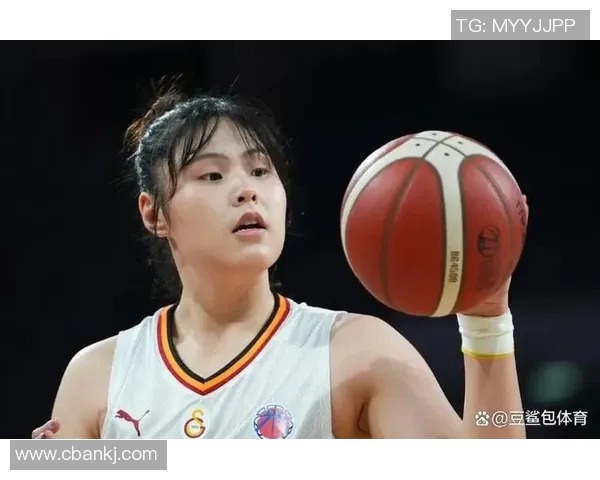 得分新高！佩奇37+8+5摘全场最佳 李月汝出场3分钟没得分