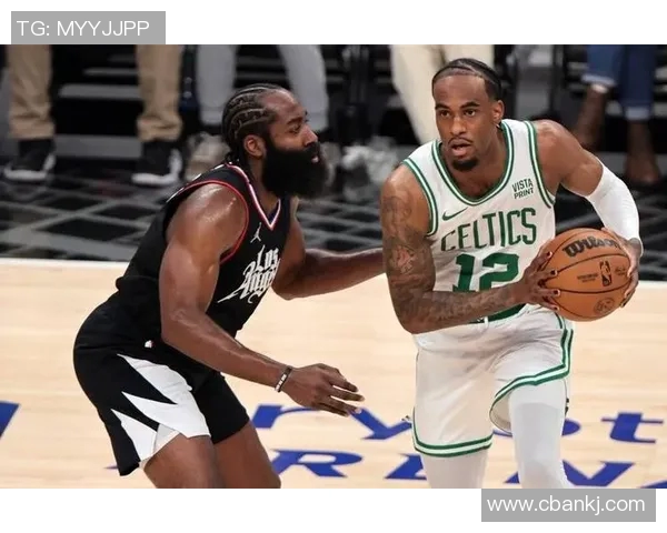 再见湖人！哈登亲自招募詹姆斯：回来一起夺冠吧